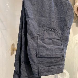 Lululemon ABC pant 32x32. Jeans like look